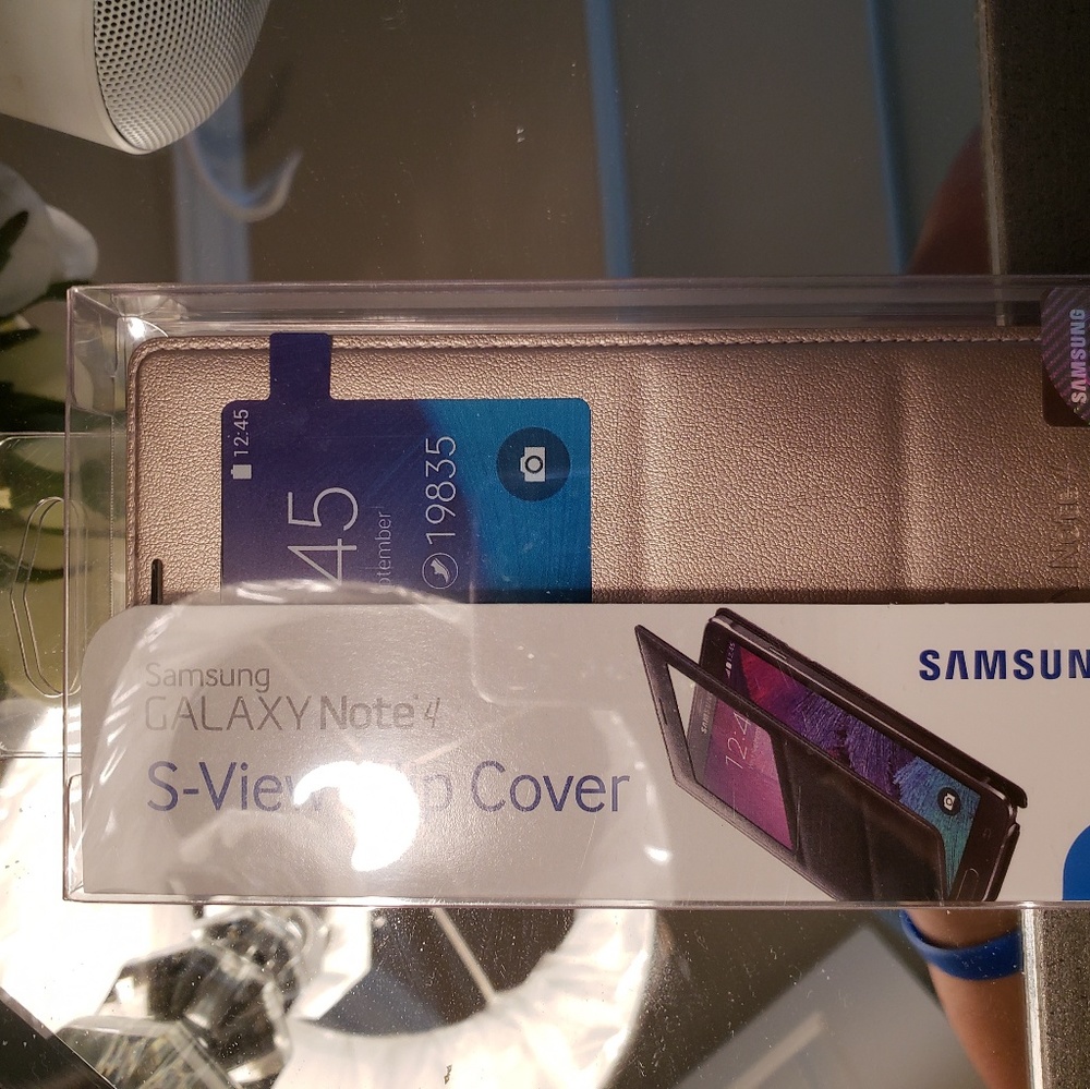 Samsung Sview cover for Note 5.